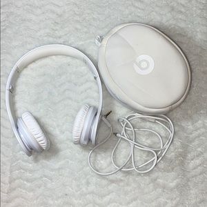 Beats by Dr. Dre Solo HD Headphones- White